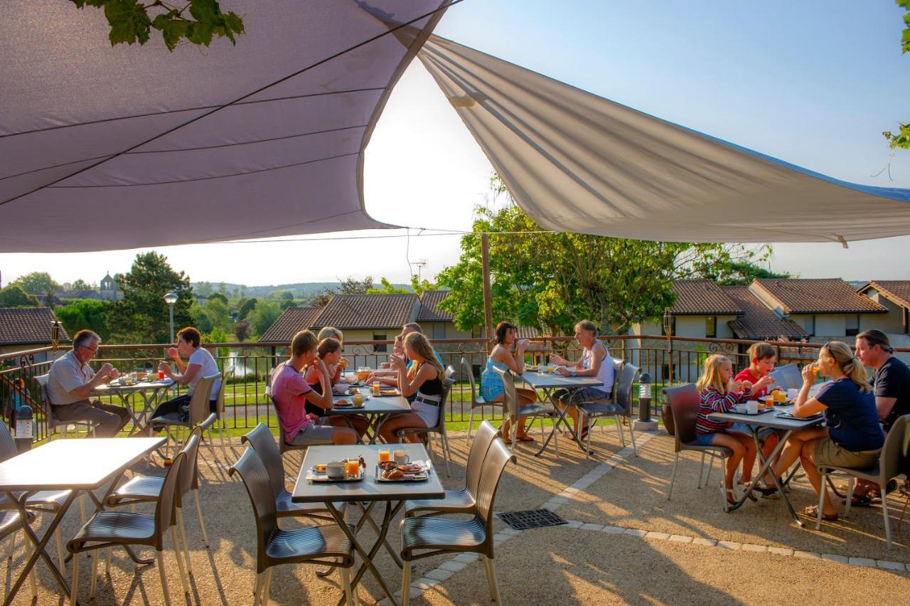 Vtf Le Domaine Du Peyrichoux Hotel Singleyrac Buitenkant foto