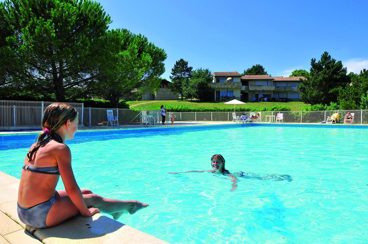 Vtf Le Domaine Du Peyrichoux Hotel Singleyrac Buitenkant foto