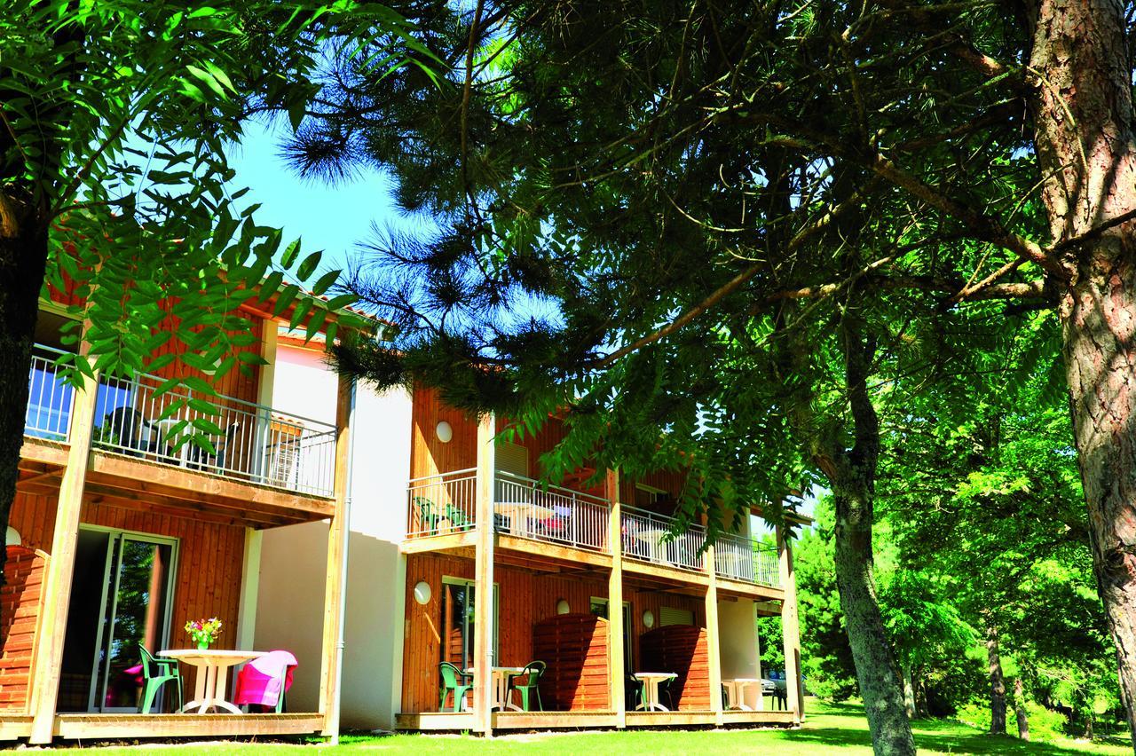 Vtf Le Domaine Du Peyrichoux Hotel Singleyrac Buitenkant foto